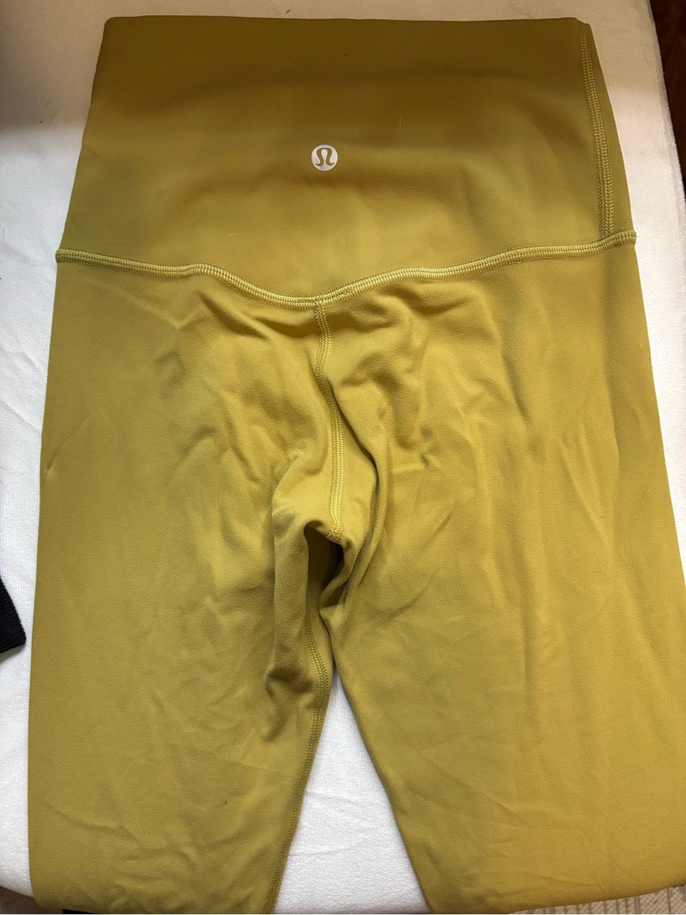 Lululemon High-Waist align Leggings in Mustard Yellow